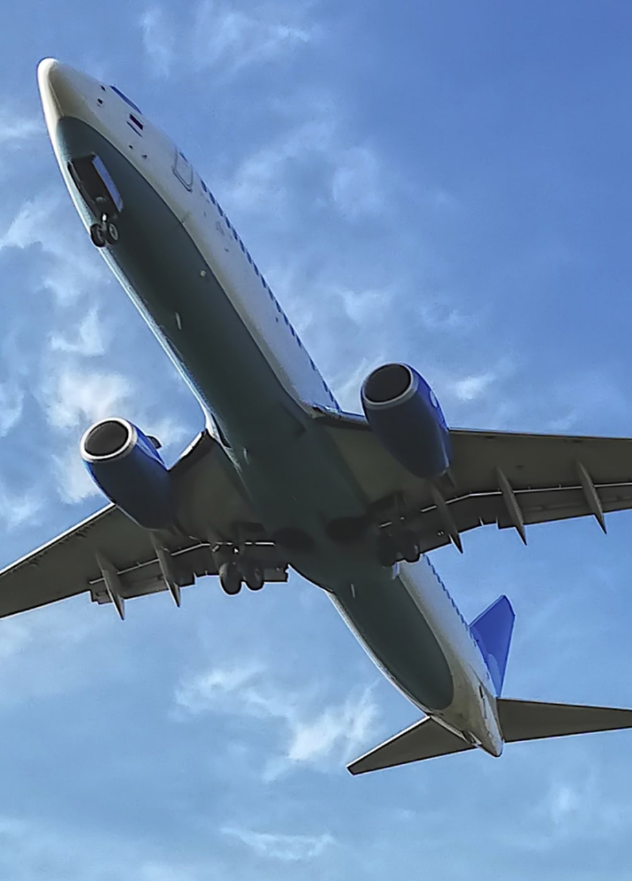 P1055273 1440x558 crop min 1 min