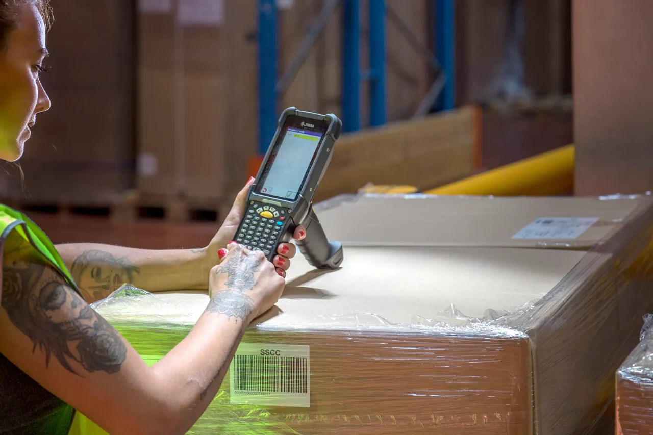 Utilisation d’un terminal WMS pour la traçabilité des flux logistiques